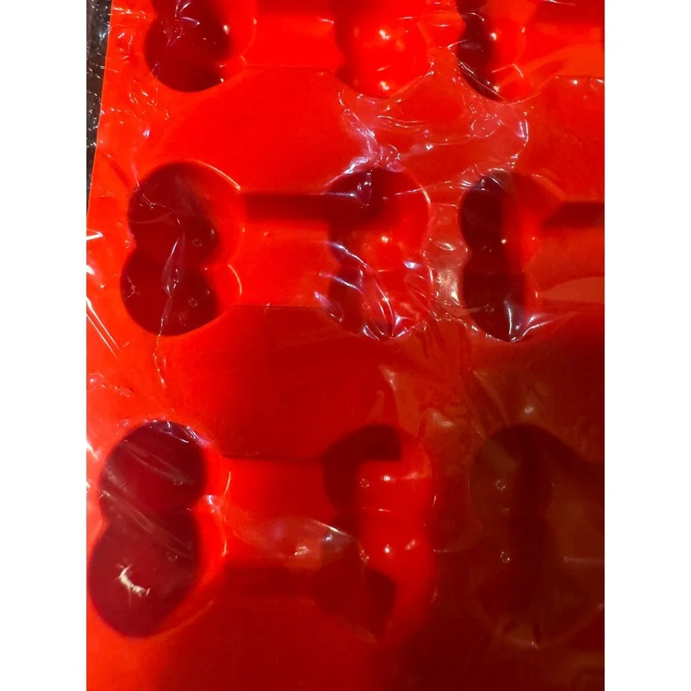 Red Silicone Bone Shaped Baking Mold 18 Cavity Dog Treat Pan Ice Cube Tray